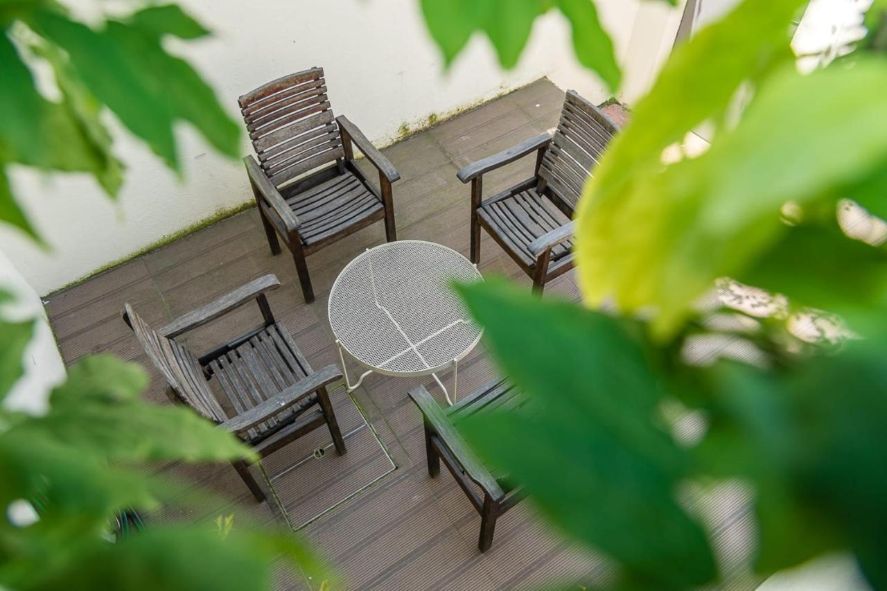 Guestready - Costa Cabral Guesthouse ポルト エクステリア 写真