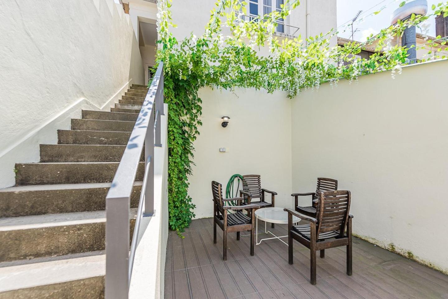Guestready - Costa Cabral Guesthouse ポルト エクステリア 写真